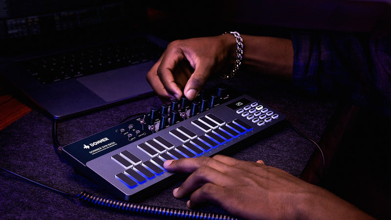What is an Analog Bass Synthesizer and Sequencer?